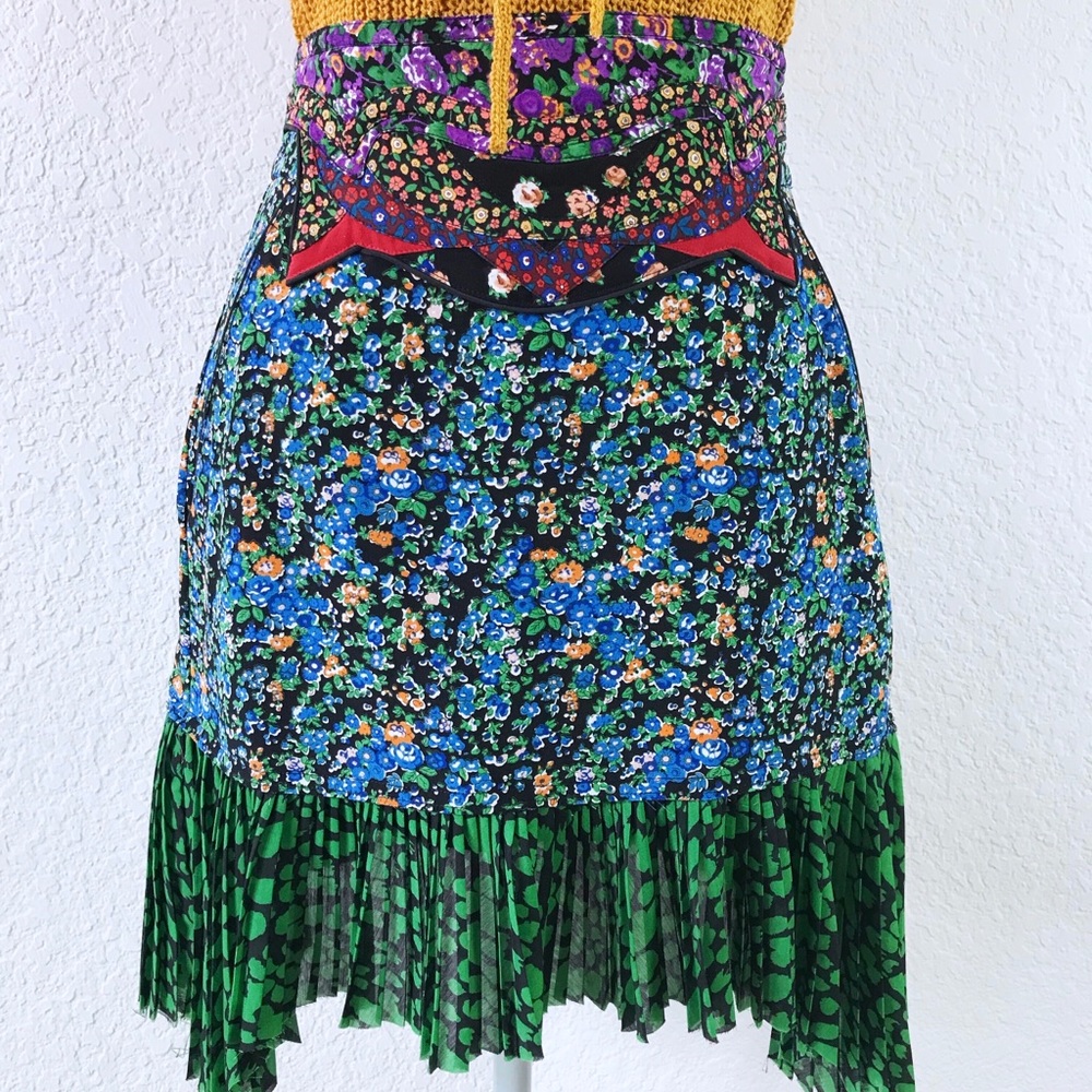 COACH FLORAL PATCHWORK MINI SKIRT 0 - Picture 6 of 8